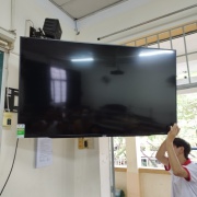 ảnh thực tế của Giá Treo Tivi Xoay Vuông Góc NB SP2 40 -80 Inch